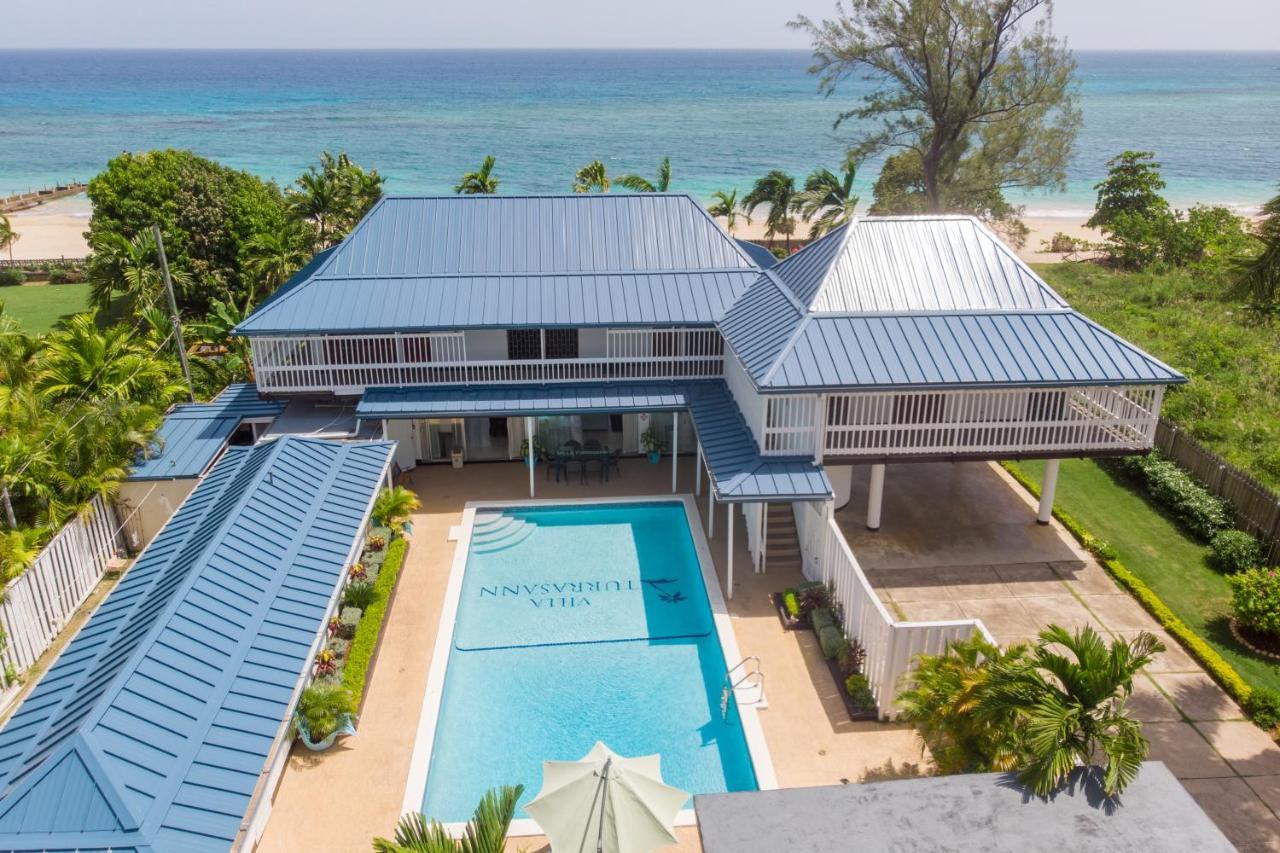 Villa Turrasann Runaway Bay Exterior foto
